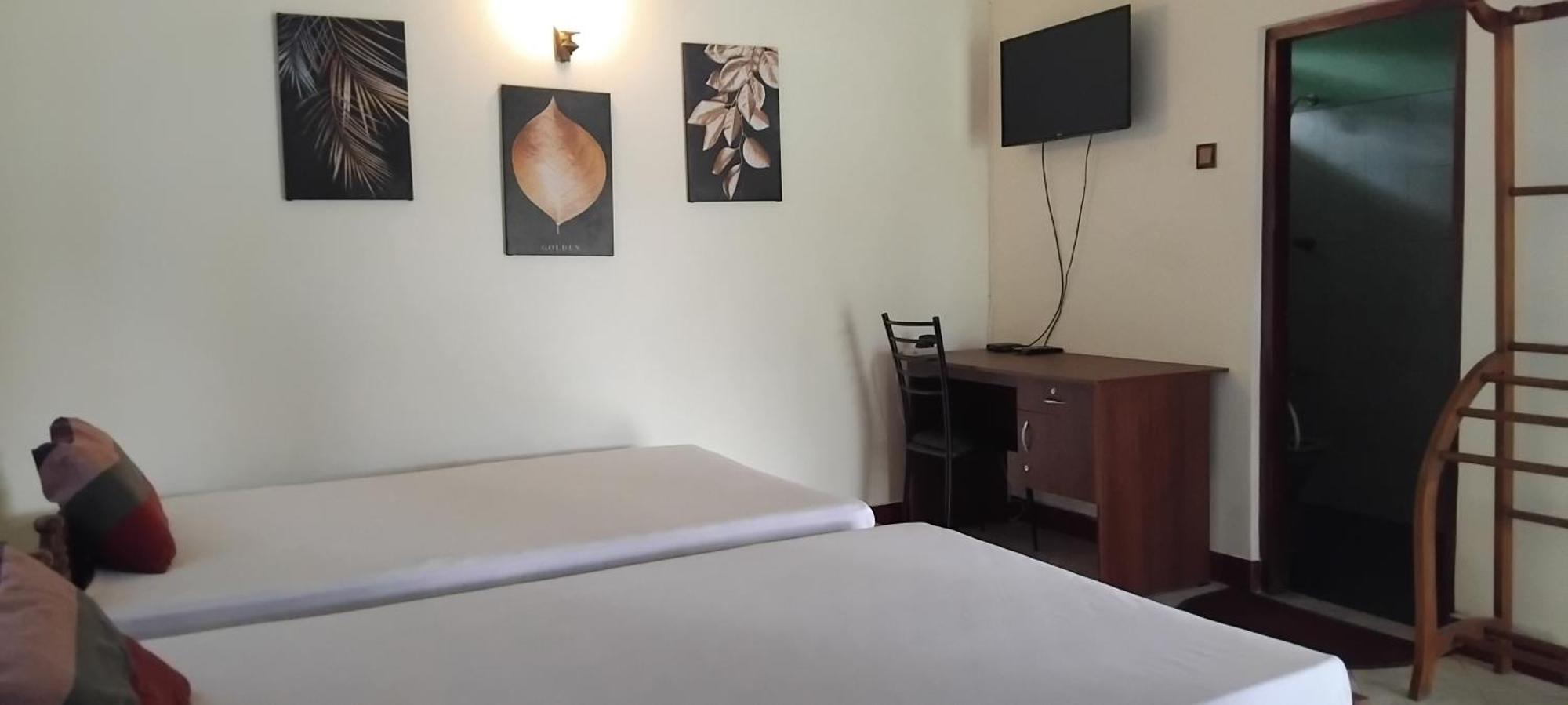 Hansika Guest Inn Buttala Chambre photo